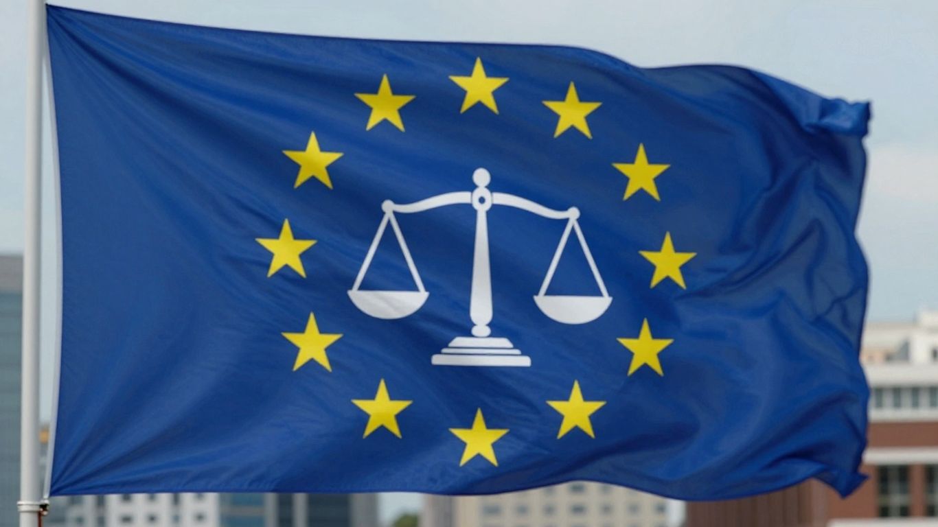 EU Flag mit Justitia Waage